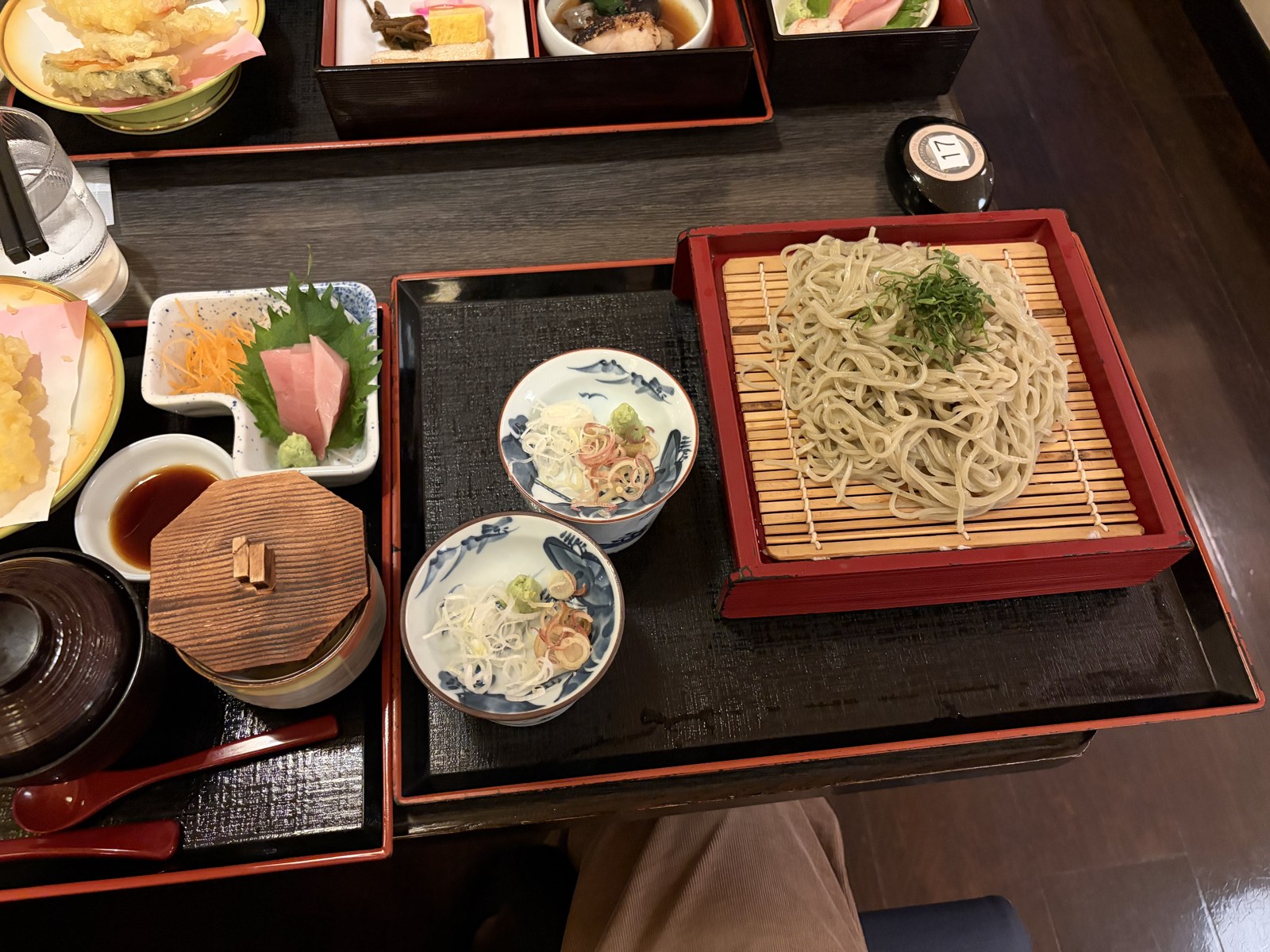 季節の御膳に付いていたおそば（さくらの湯 お食事処一葉）
